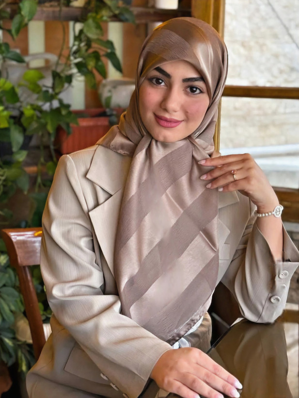 روسری ویکتوریا نخ ابریشم لمه قواره 110