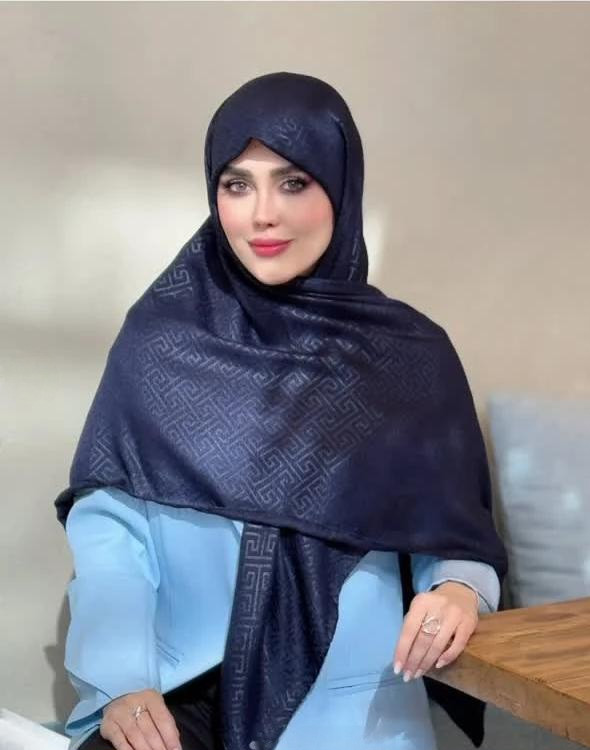 روسری ورساچه کریشه درختی ژاکارد
