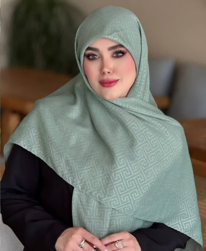 روسری ورساچه کریشه درختی ژاکارد