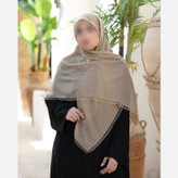 روسری نخی دور دانتل چهارخونه