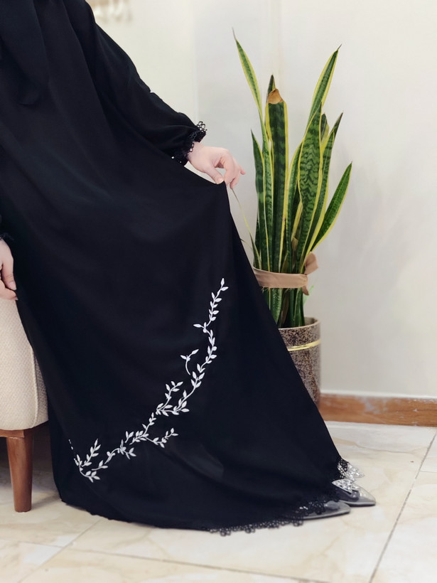 عبای سروین ندا اصل گلدوزی شده