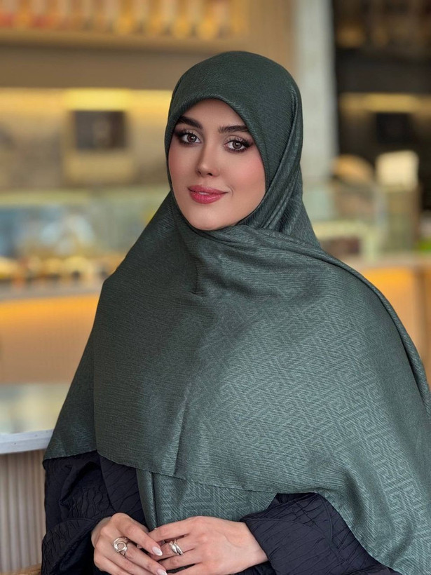 روسری ورساچه کریشه درختی ژاکارد